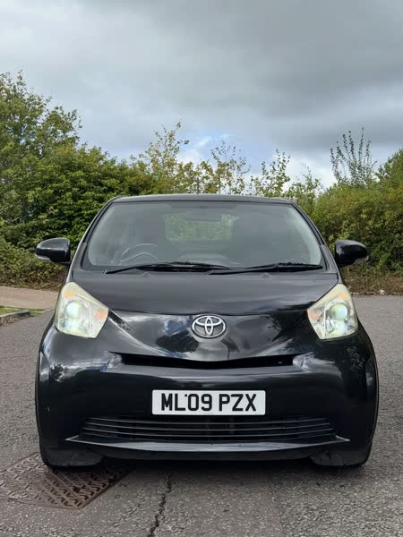 2009 Toyota iQ 1.0 VVT-i photo 2